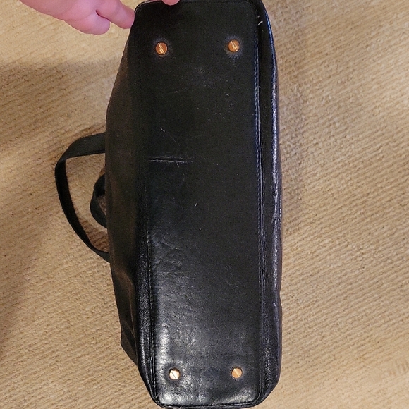 Tory Burch Bombe Black Leather Tote Bag - Picture 4 of 9